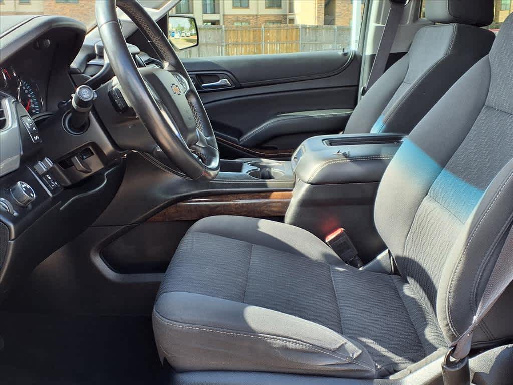 Thumbnail: 2017 Chevrolet Tahoe - 11