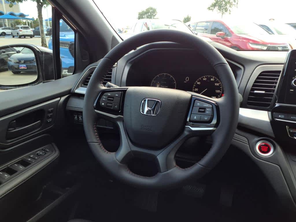 Thumbnail: 2025 Honda Odyssey - 15