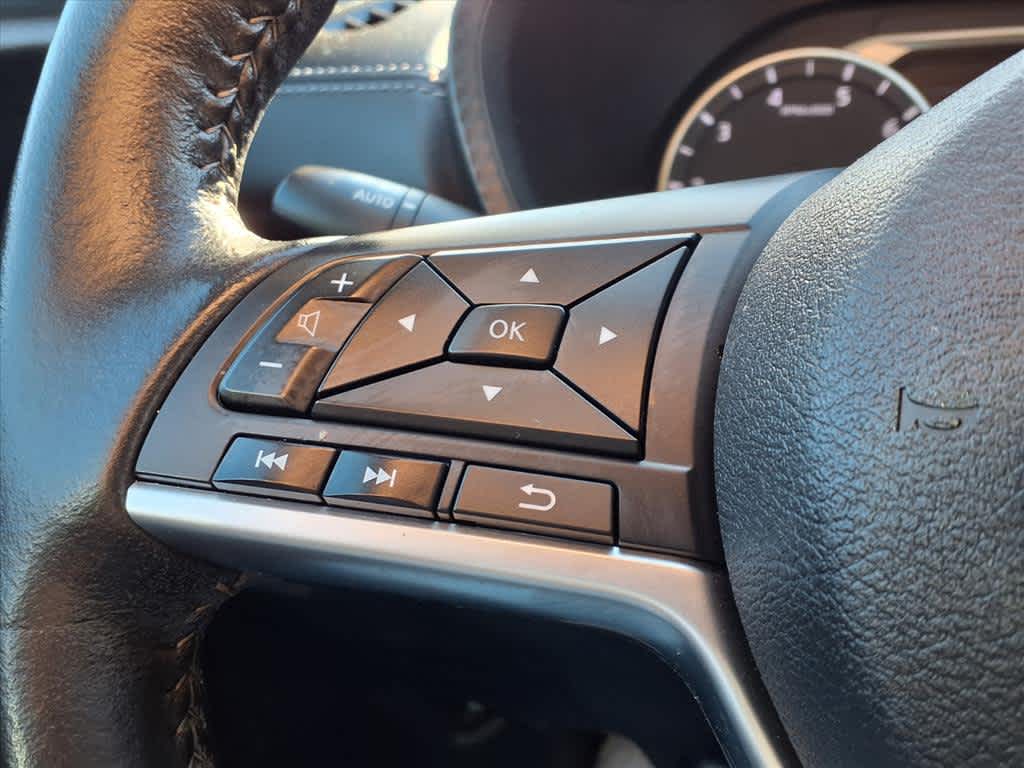 Thumbnail: 2023 Nissan Sentra - 19