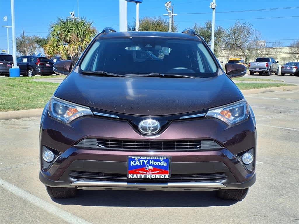 Thumbnail: 2017 Toyota RAV4 - 3