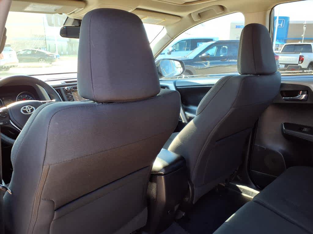 Thumbnail: 2017 Toyota RAV4 - 11