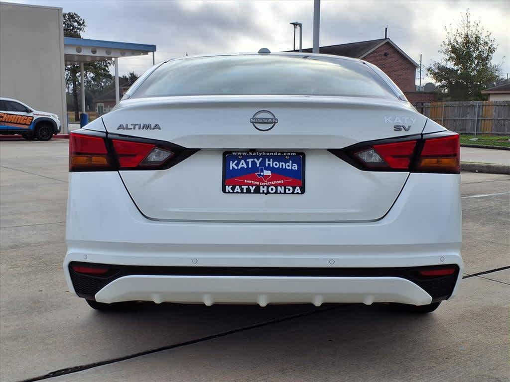 Thumbnail: 2023 Nissan Altima - 5