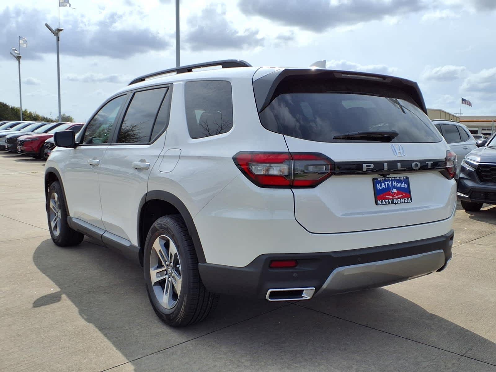 Thumbnail: 2026 Honda Pilot - 5