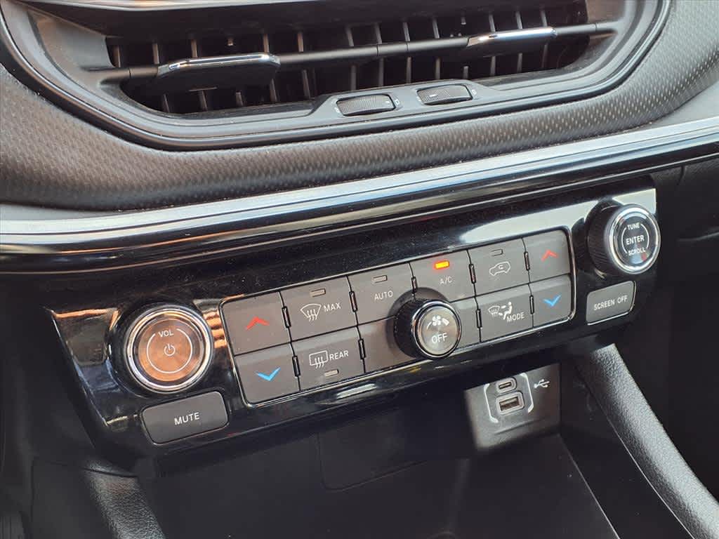 Thumbnail: 2024 Jeep Compass - 19