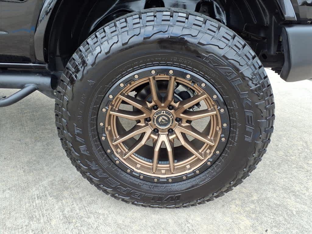 Thumbnail: 2022 Ford Bronco - 8