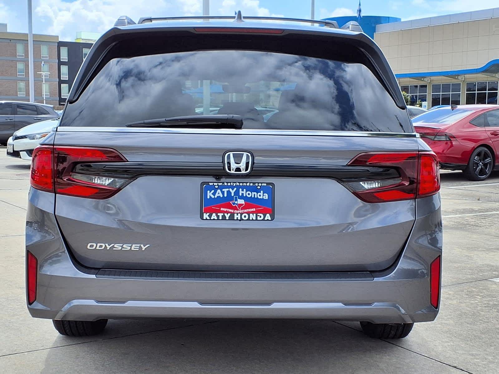 Thumbnail: 2026 Honda Odyssey - 5
