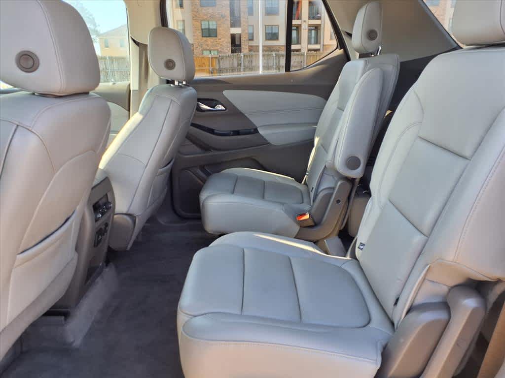 Thumbnail: 2018 Chevrolet Traverse - 12