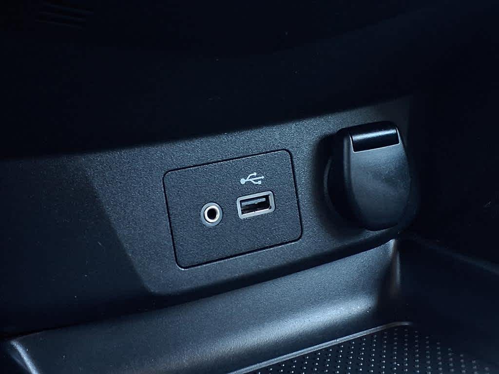 Thumbnail: 2021 Nissan Rogue Sport - 24