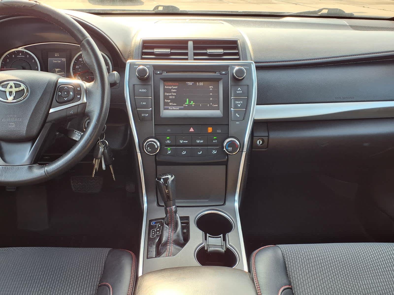 Thumbnail: 2017 Toyota Camry - 15