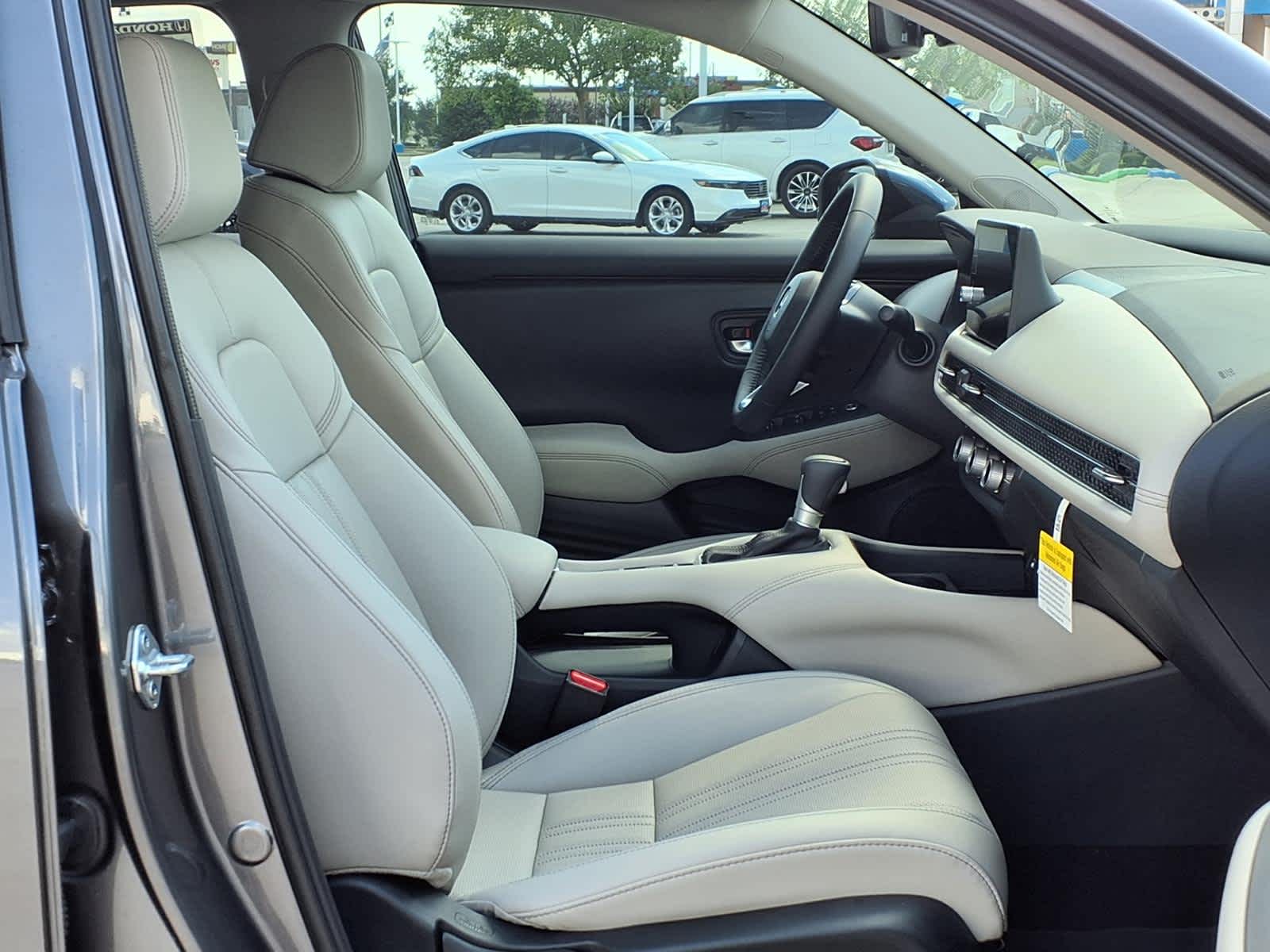 Thumbnail: 2027 Honda HR-V - 13