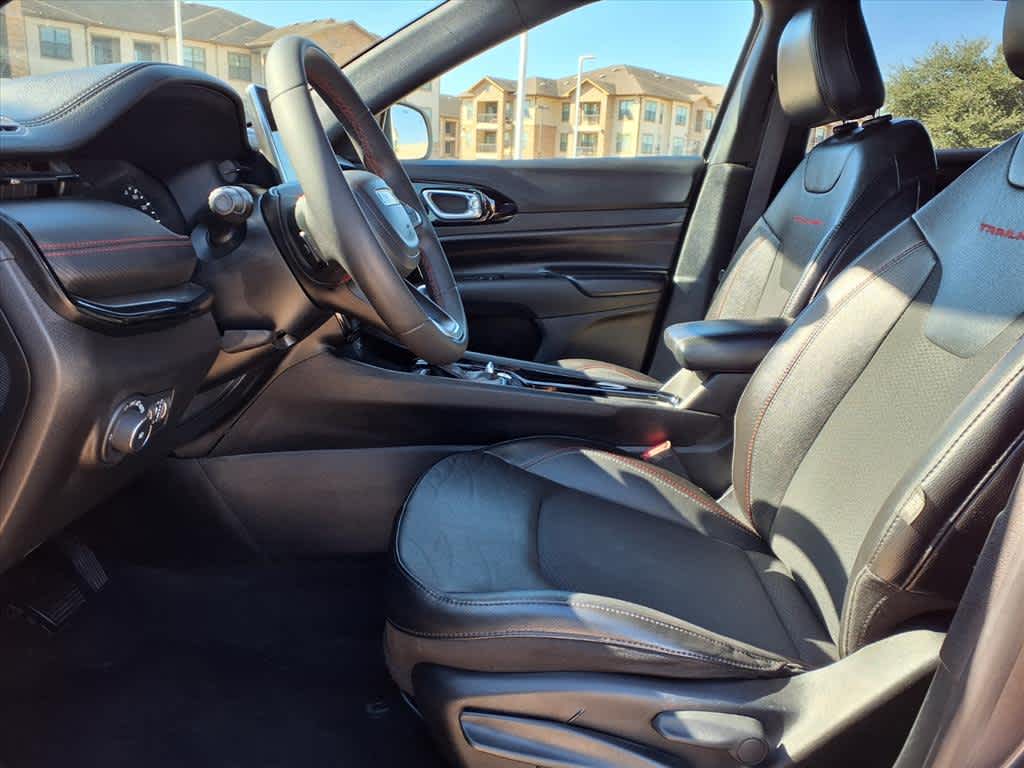 Thumbnail: 2023 Jeep Compass - 11