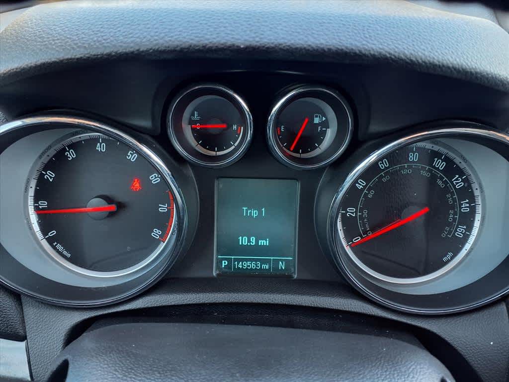 Thumbnail: 2015 Buick Encore - 17