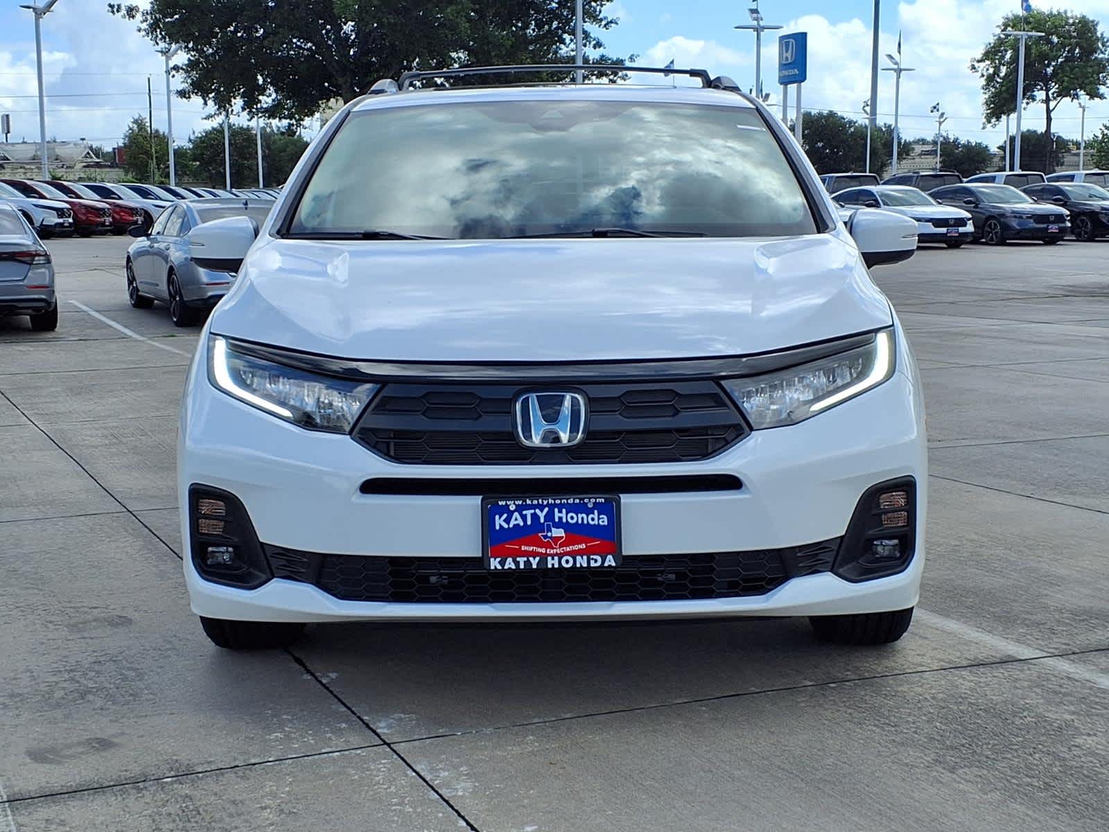 Thumbnail: 2026 Honda Odyssey - 6