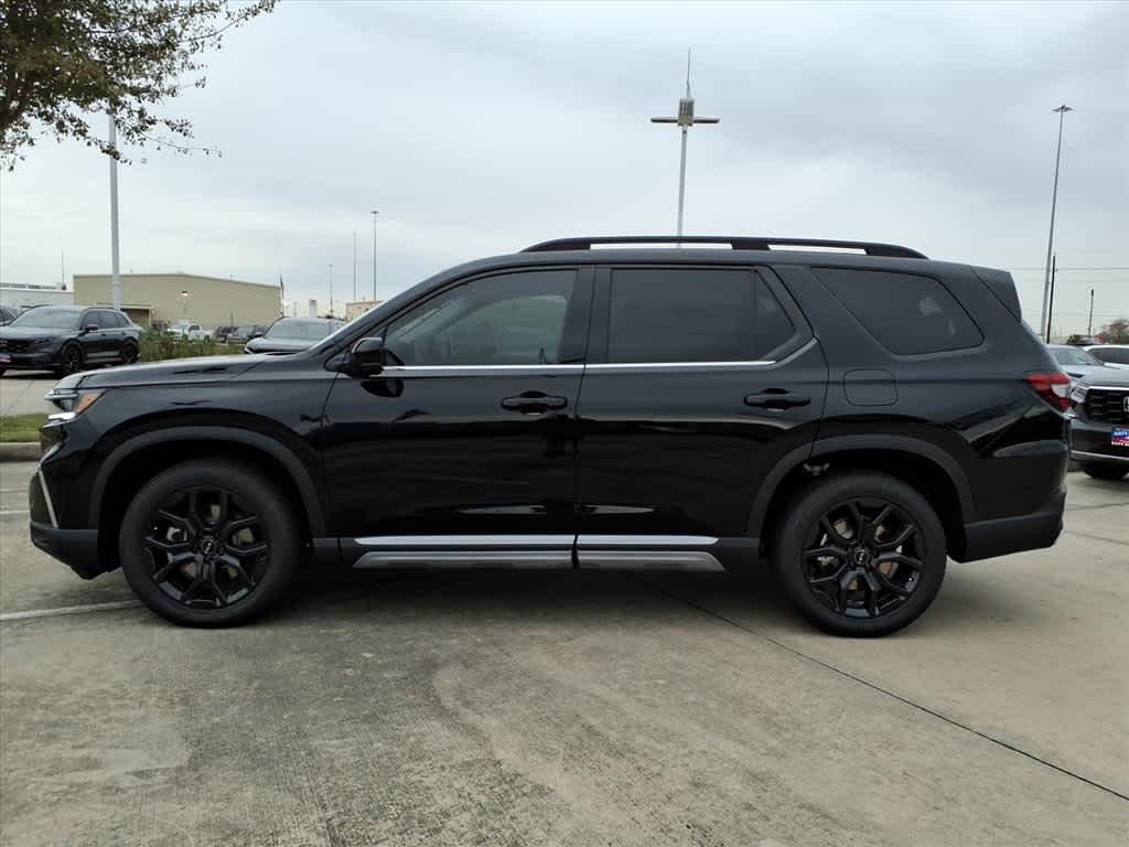 Thumbnail: 2025 Honda Pilot - 3