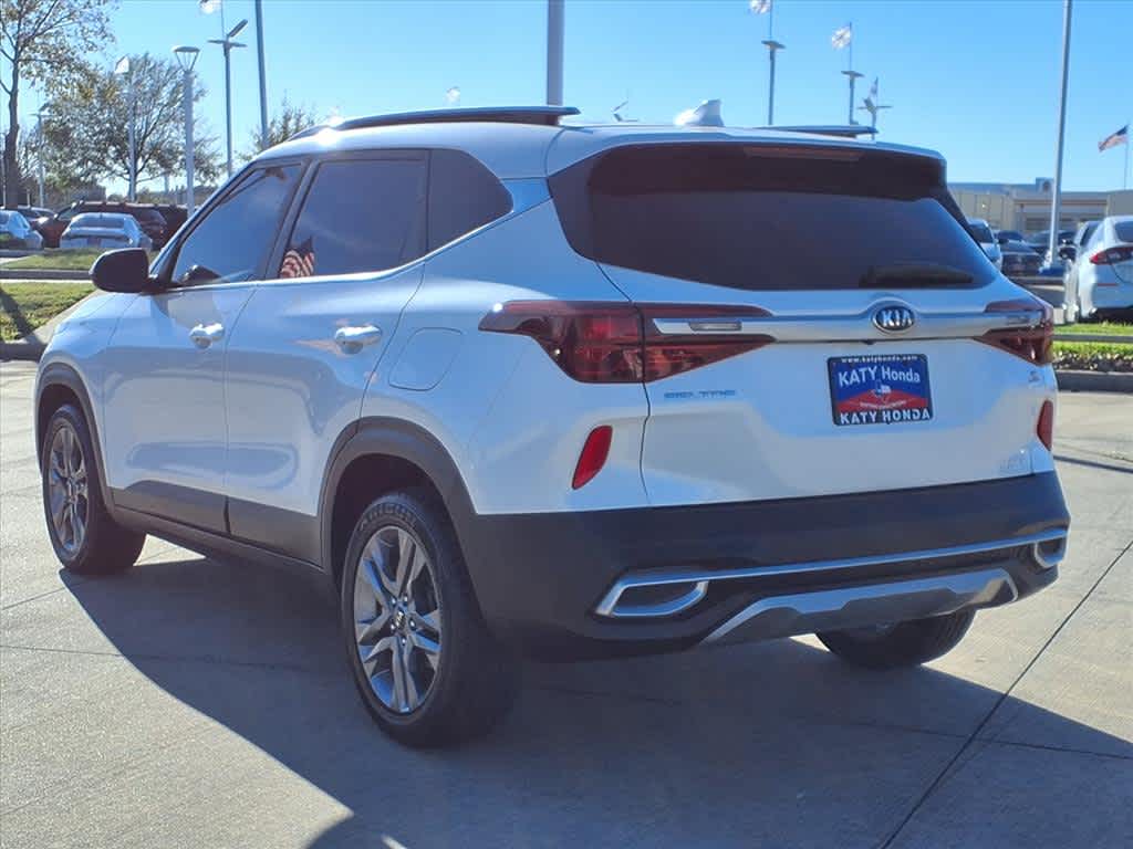 Thumbnail: 2021 Kia Seltos - 4