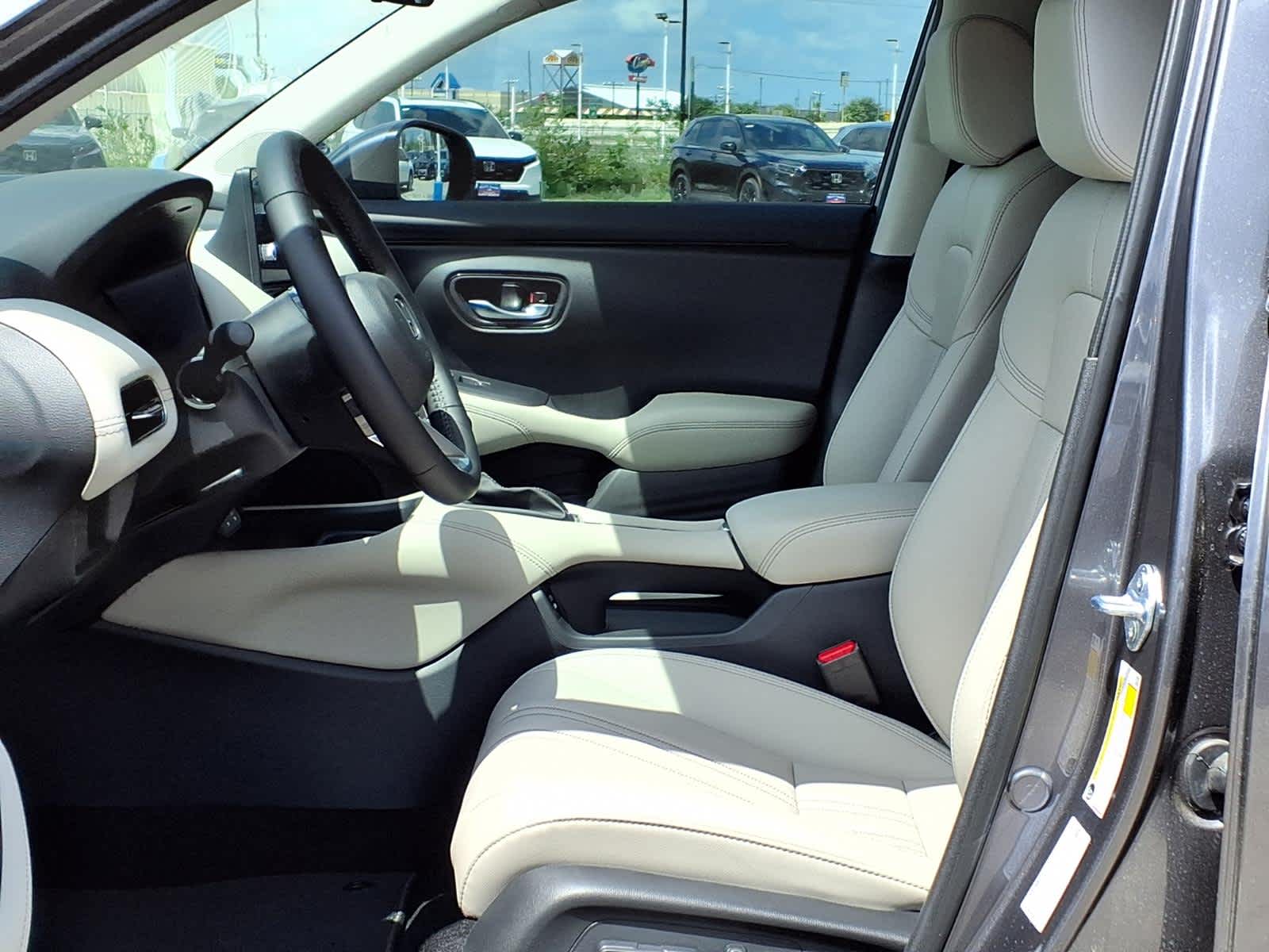 Thumbnail: 2026 Honda HR-V - 10