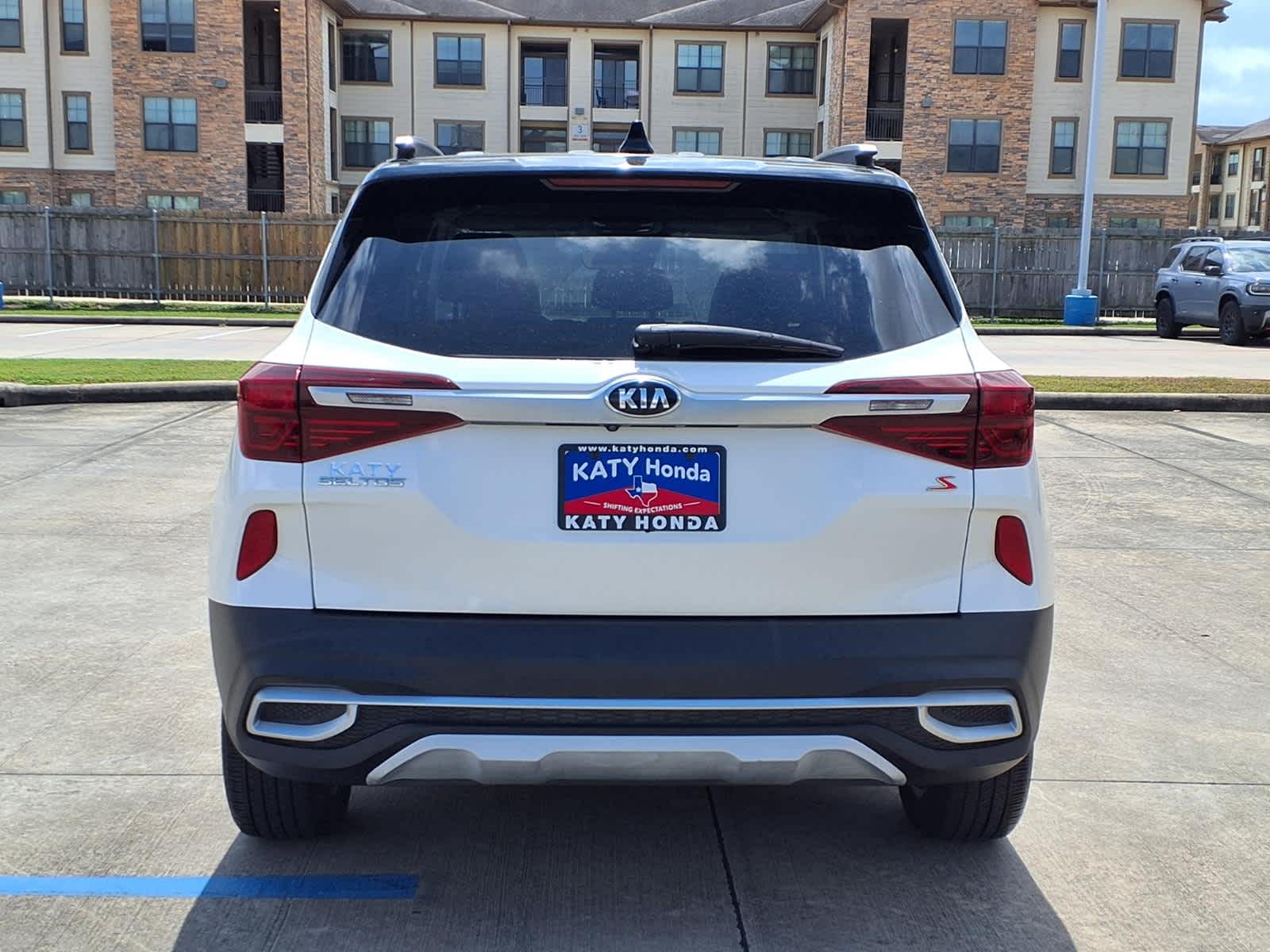 Thumbnail: 2021 Kia Seltos - 6