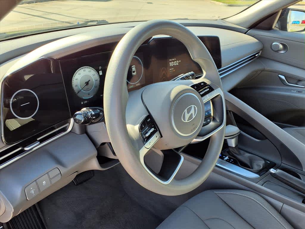 Thumbnail: 2024 Hyundai Elantra - 2