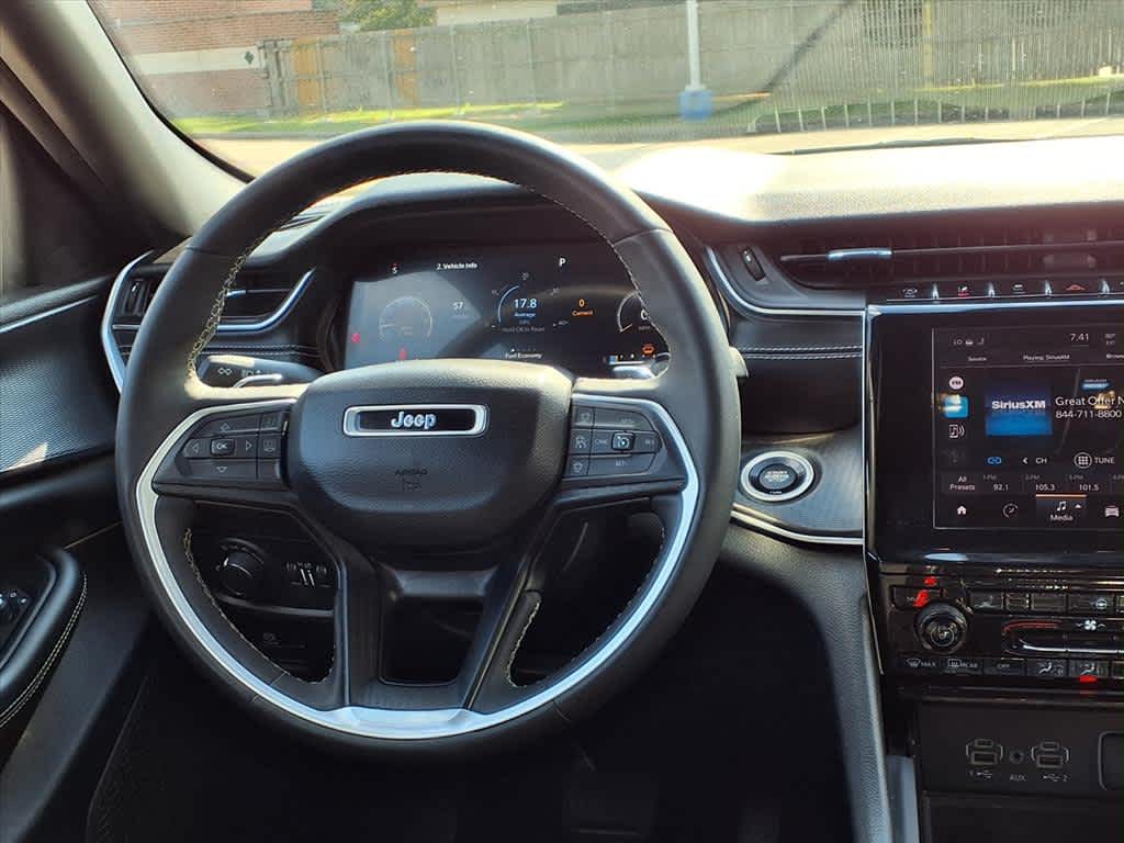 Thumbnail: 2023 Jeep Grand Cherokee - 16