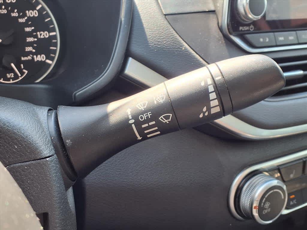 Thumbnail: 2019 Nissan Altima - 23