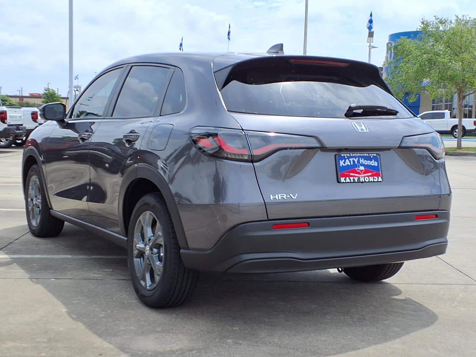 Thumbnail: 2027 Honda HR-V - 4