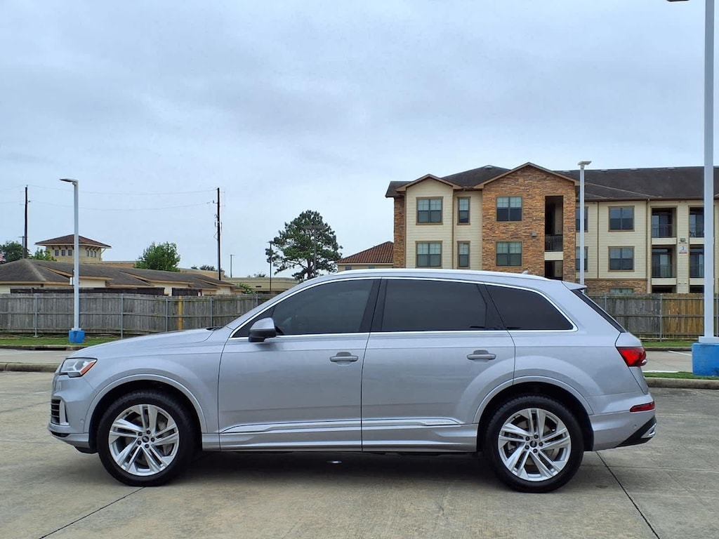 Used 2021 Audi Q7 55 Premium SUV