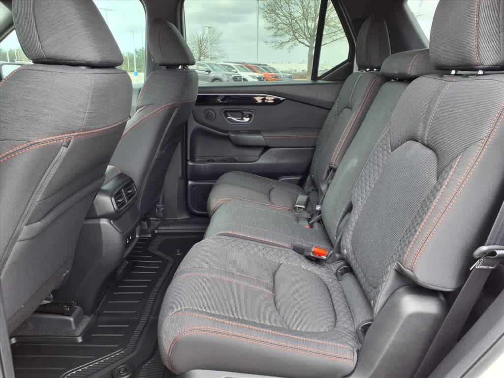 Thumbnail: 2026 Honda Pilot - 11