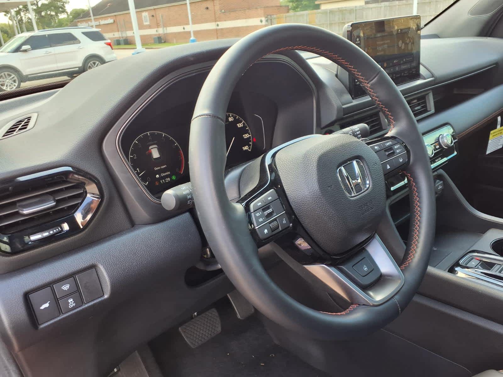 Thumbnail: 2025 Honda Pilot - 2