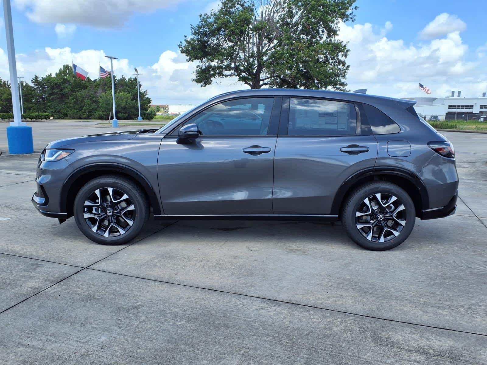 Thumbnail: 2027 Honda HR-V - 3