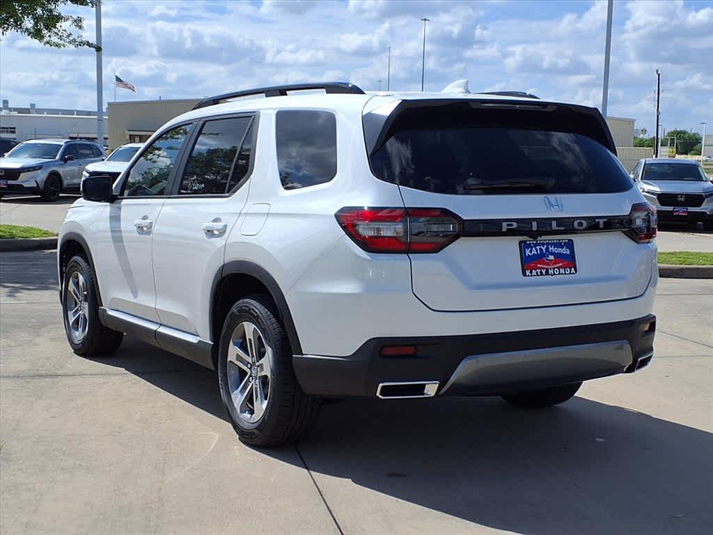 Thumbnail: 2026 Honda Pilot - 4