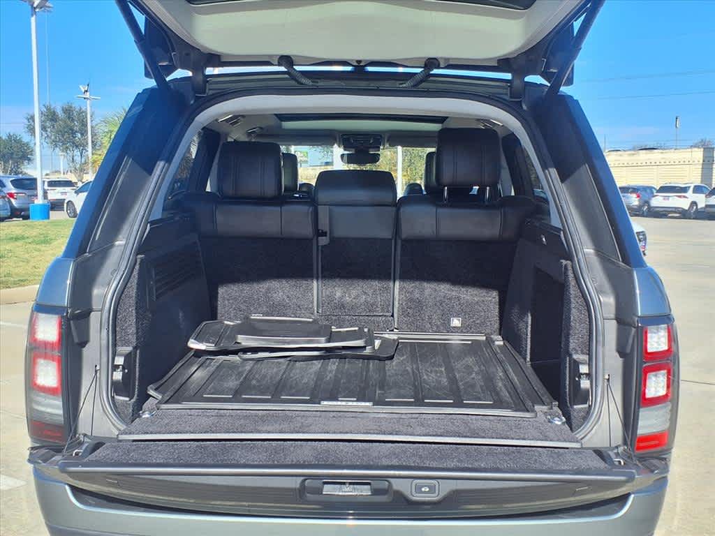 Thumbnail: 2017 Land Rover Range Rover - 20