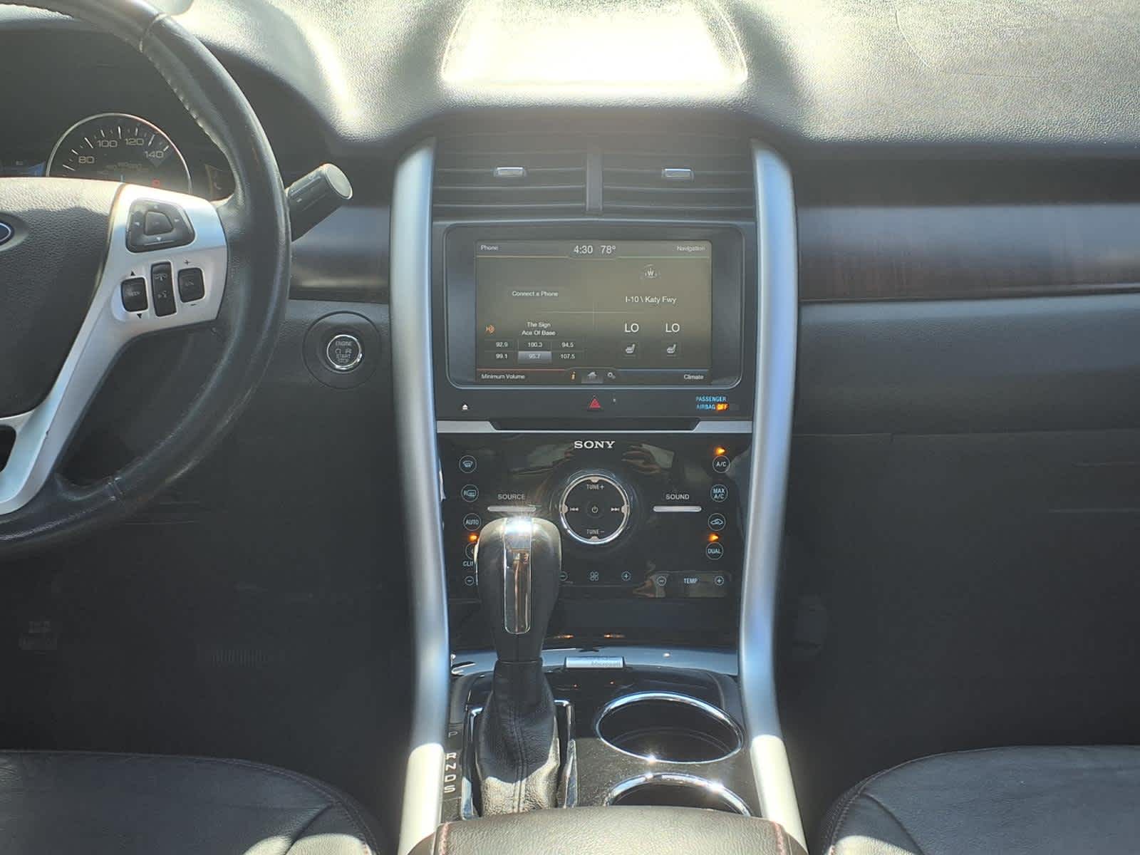Thumbnail: 2013 Ford Edge - 15