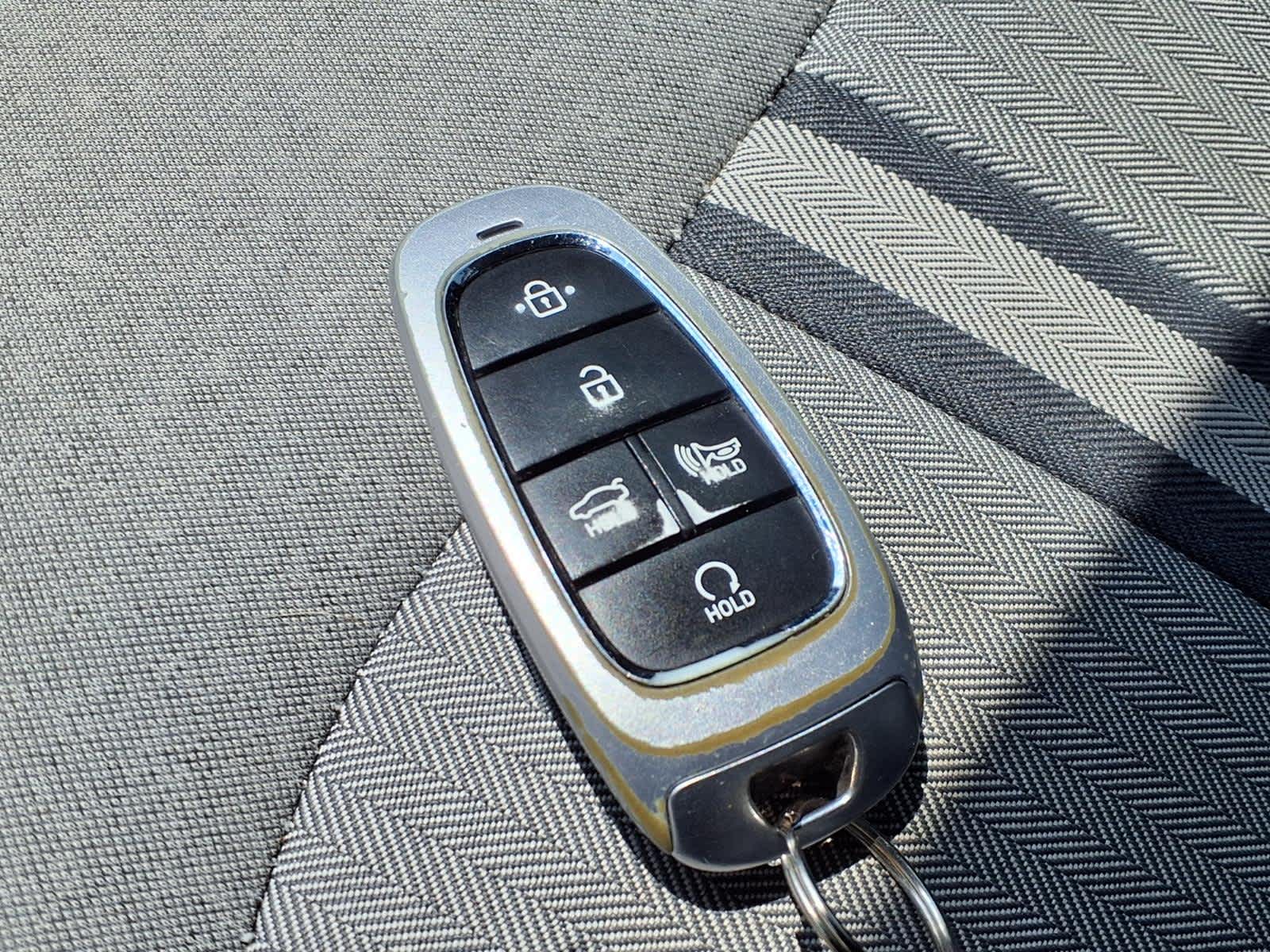 Thumbnail: 2021 Hyundai Sonata - 24