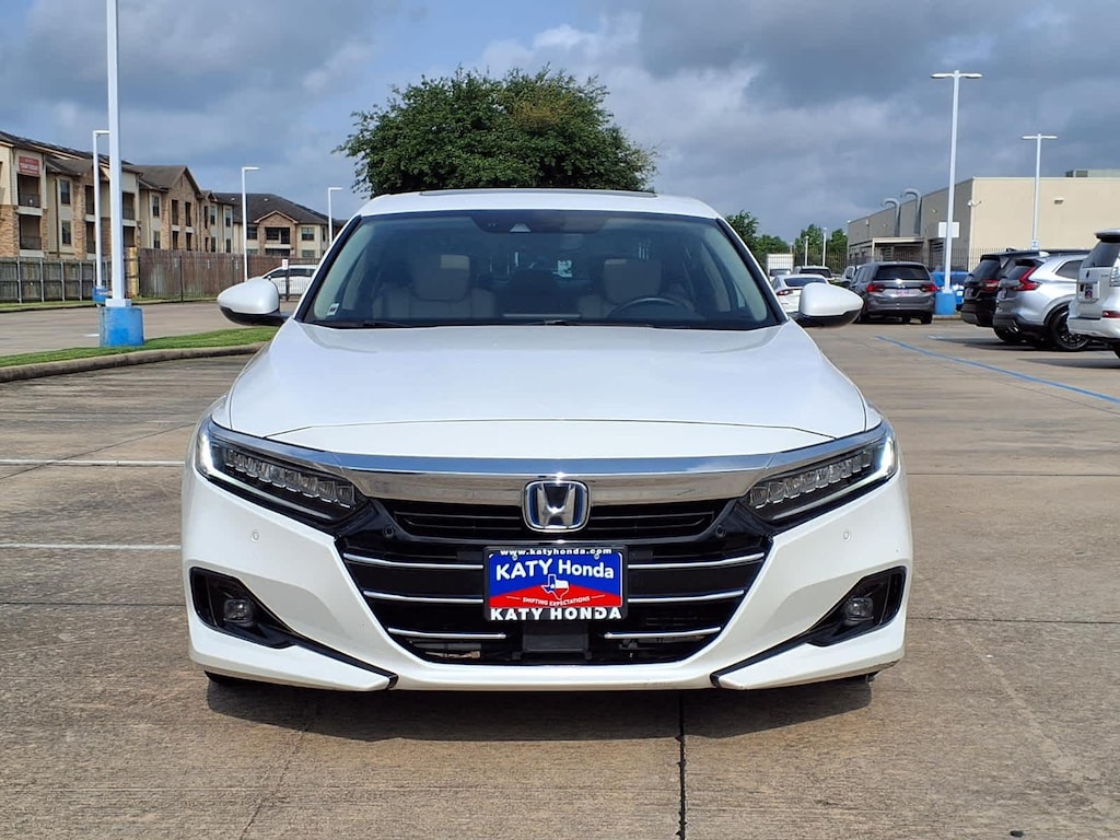 Certified 2022 Honda Accord Hybrid Touring Sedan