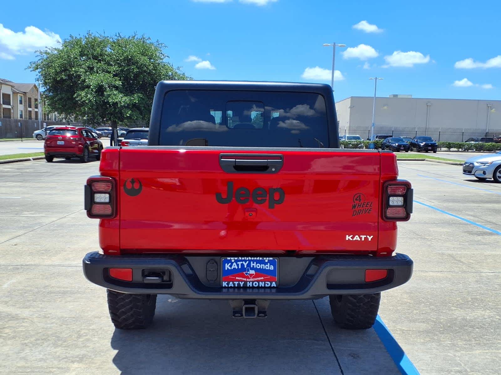Thumbnail: 2024 Jeep Gladiator - 5