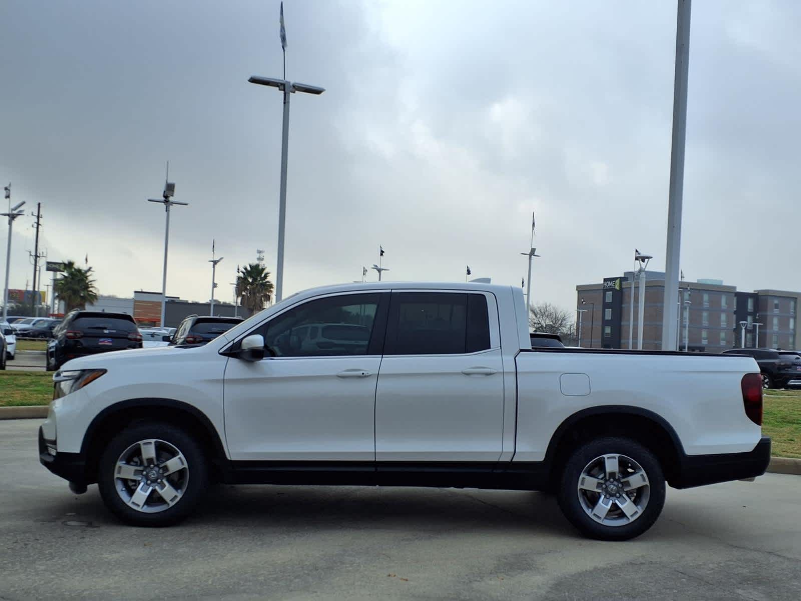 Thumbnail: 2026 Honda Ridgeline - 4