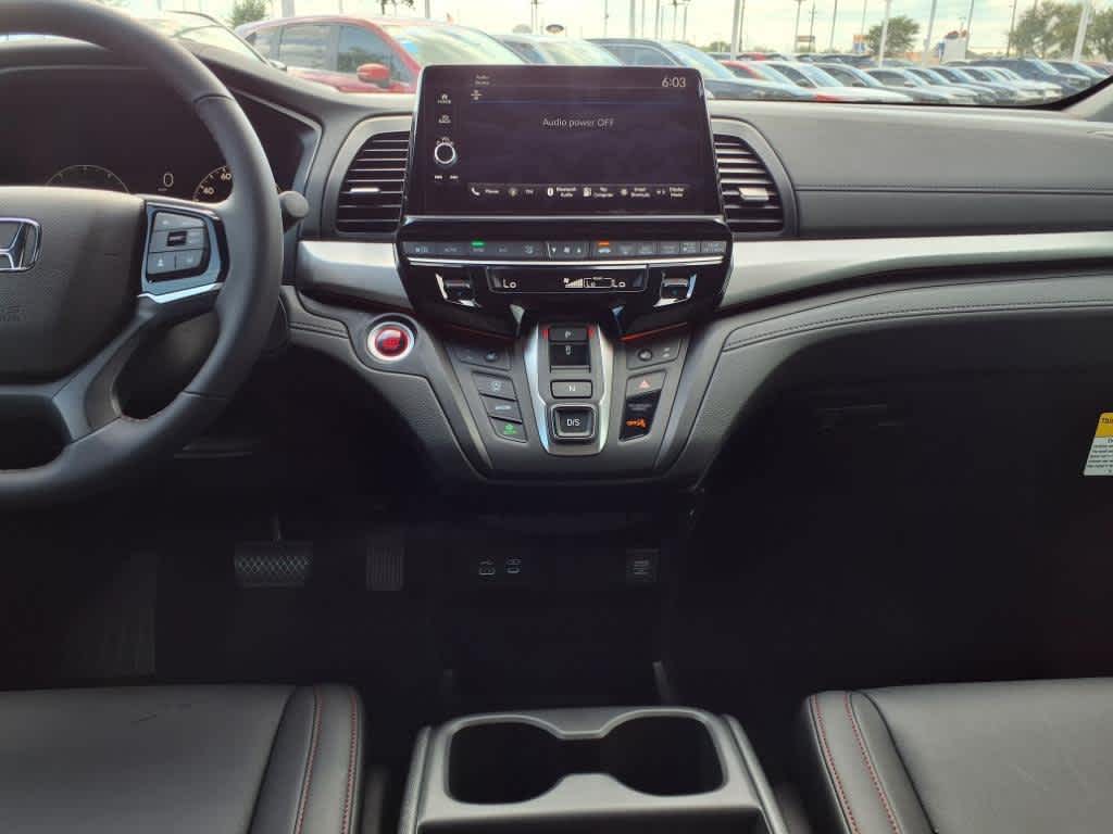 Thumbnail: 2025 Honda Odyssey - 16