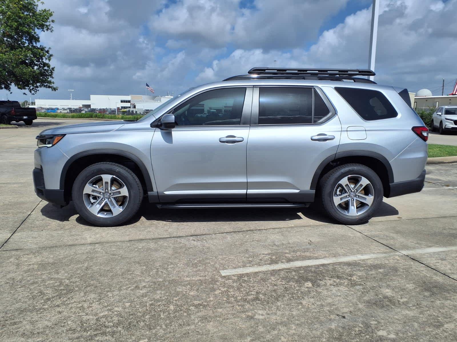 Thumbnail: 2026 Honda Pilot - 3