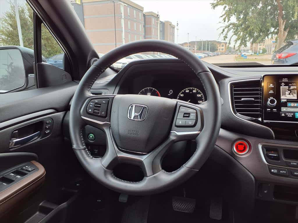 Thumbnail: 2025 Honda Ridgeline - 17