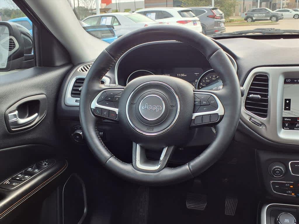 Thumbnail: 2018 Jeep Compass - 15