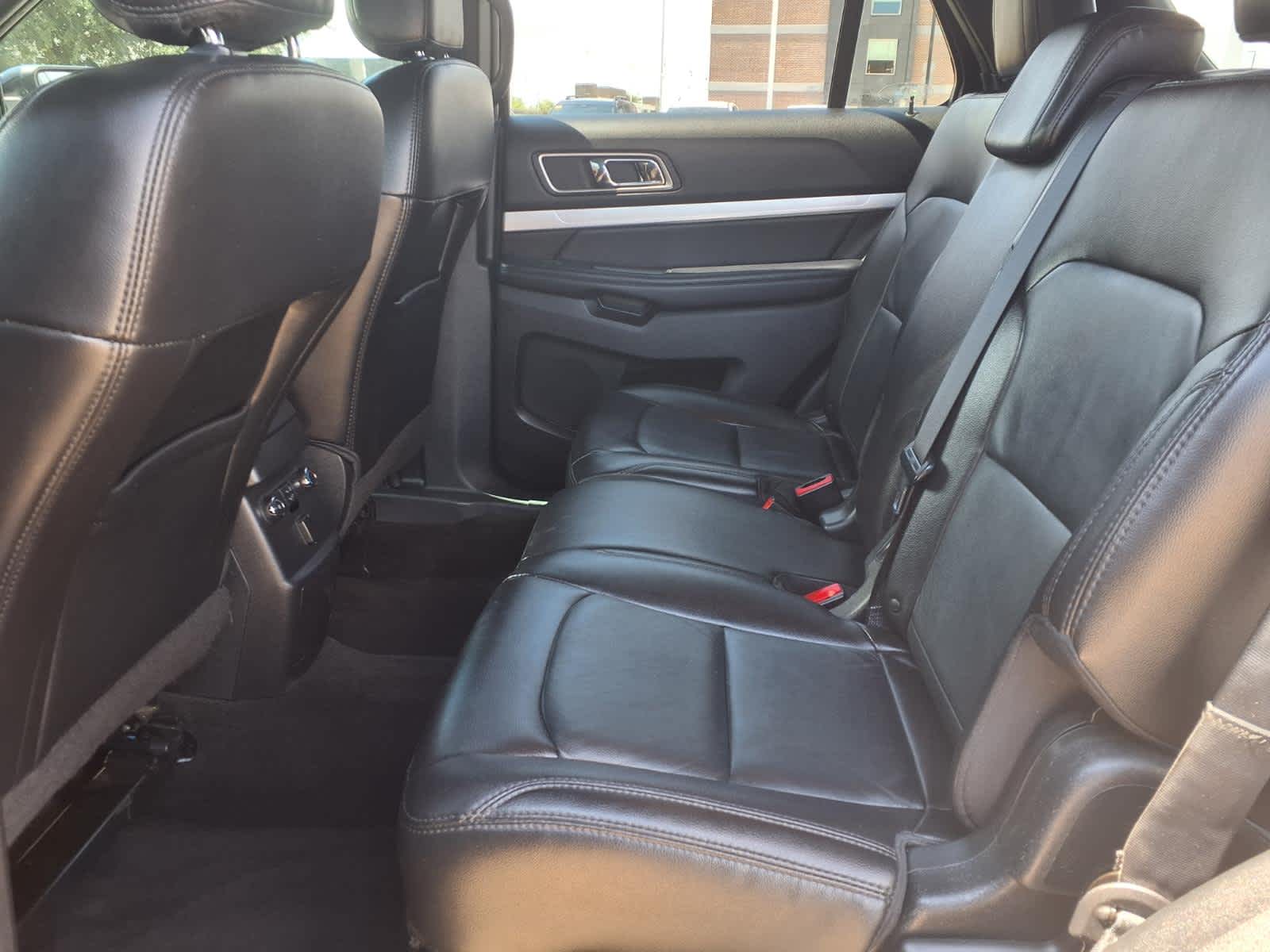 Thumbnail: 2017 Ford Explorer - 13