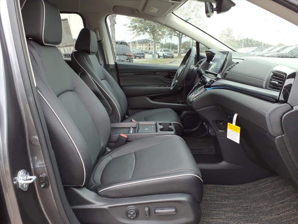 Thumbnail: 2026 Honda Odyssey - 14