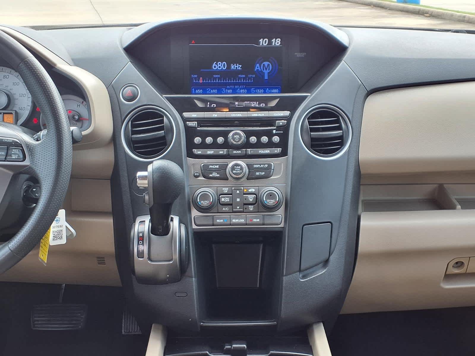Thumbnail: 2014 Honda Pilot - 16