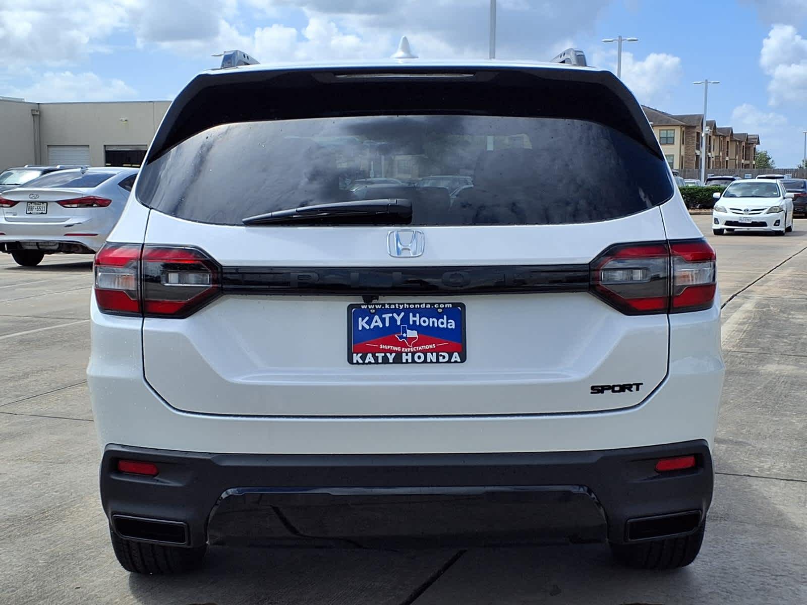 Thumbnail: 2026 Honda Pilot - 5