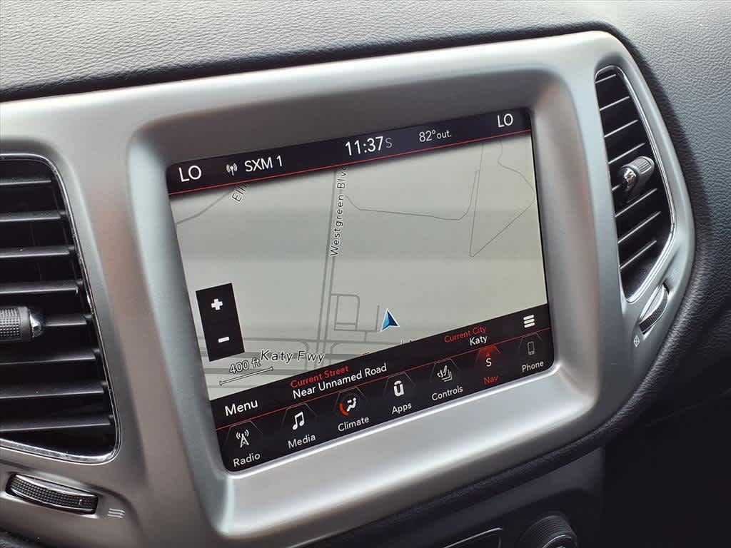 Thumbnail: 2018 Jeep Compass - 22