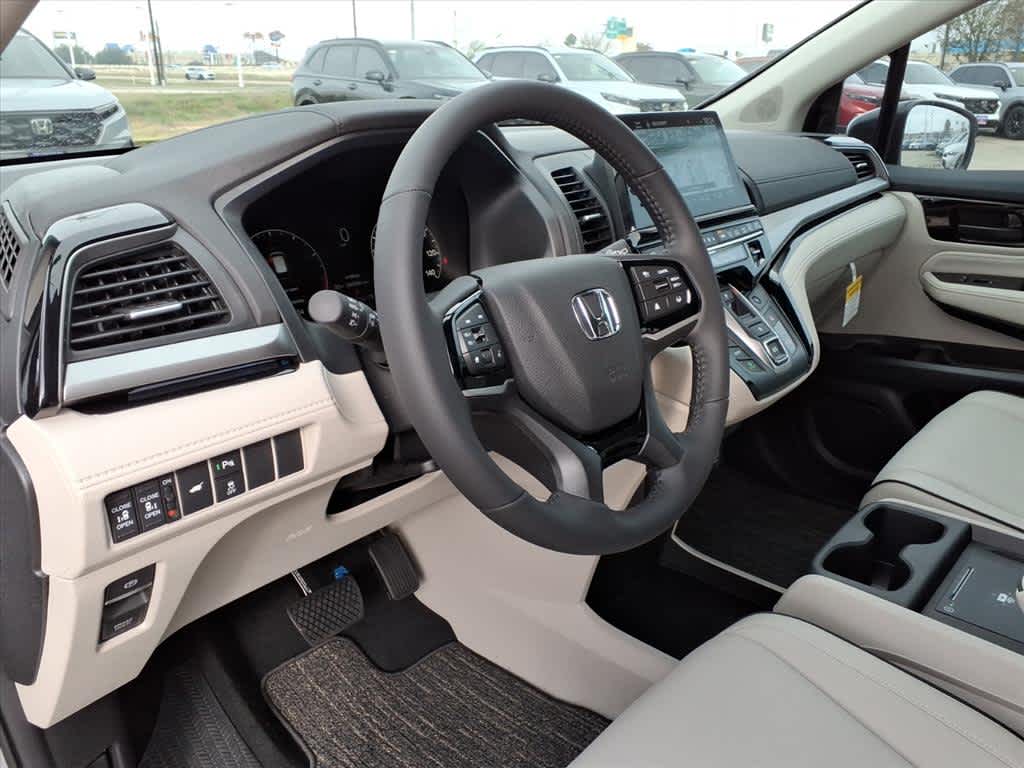Thumbnail: 2026 Honda Odyssey - 2