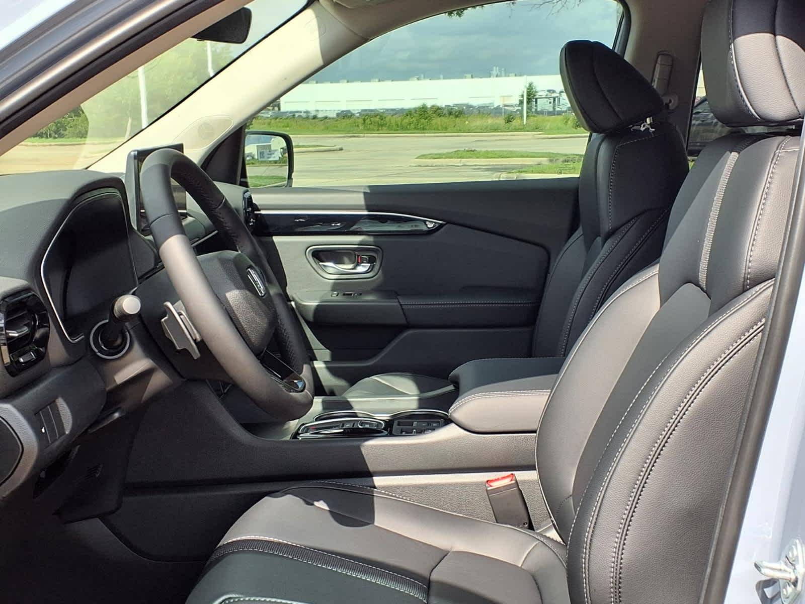 Thumbnail: 2026 Honda Pilot - 10