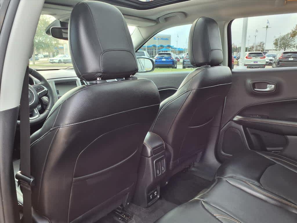 Thumbnail: 2018 Jeep Compass - 12