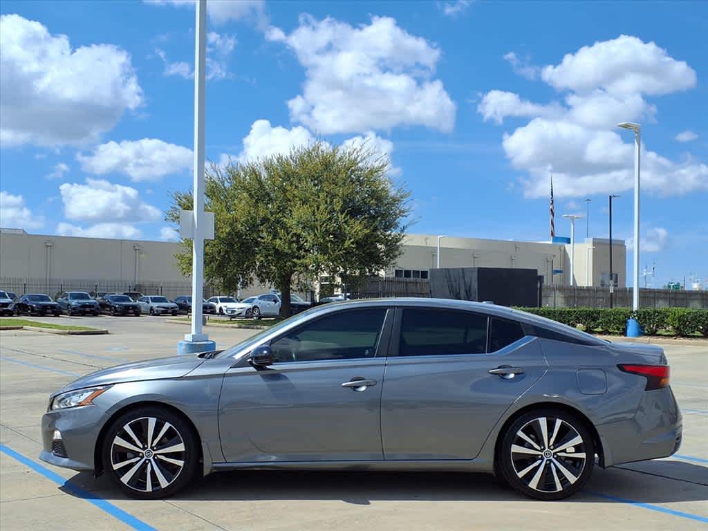 Thumbnail: 2019 Nissan Altima - 4