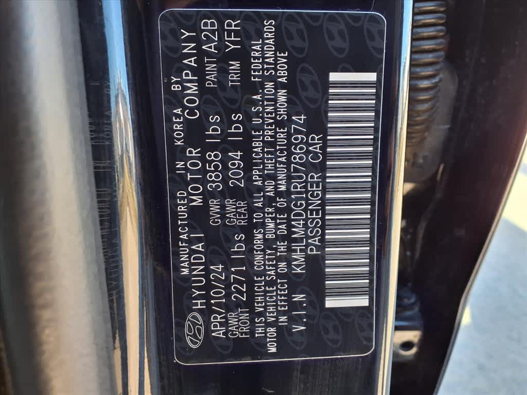 Thumbnail: 2024 Hyundai Elantra - 25